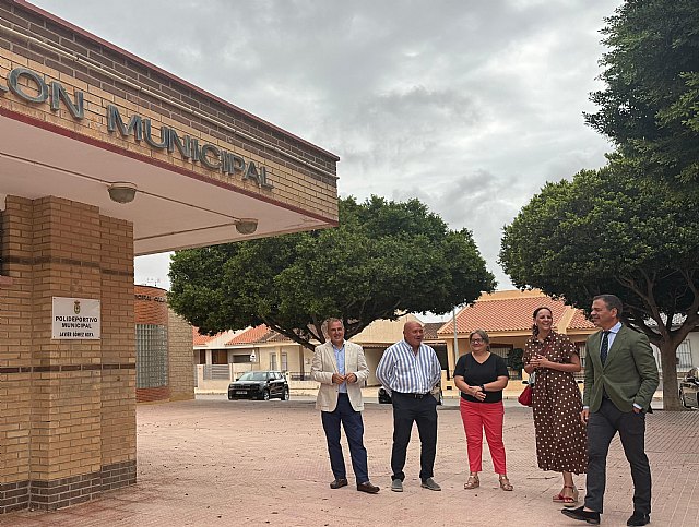 La Comunidad invierte casi 500.000 euros en el pabellón Javier Gómez Noya de Fuente Álamo a través del Plan de Obras y Servicios