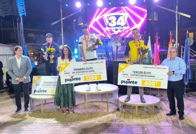 Noelia Juan vuelve a lo más alto y David Cantero se corona por cuarta vez consecutiva en el Triatlón de los triatletas