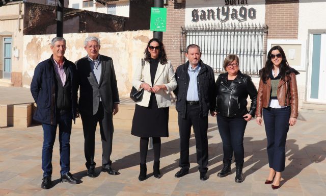 Fuente Álamo presenta la nueva campaña 'Espacio sin humo' realizada junto a la Asociación Contra el Cáncer