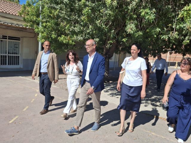 Finalizan las obras de mejora del aislamiento e instalación de placas solares del IES Ricardo Ortega de Fuente Álamo