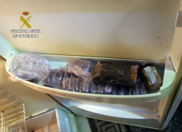 La Guardia Civil detiene a un huidizo delincuente por delitos de agresión sexual y tráfico de droga