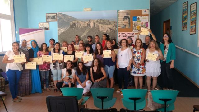50 alumnos del programa de inserción socio-laboral de Columbares culminan su formación con éxito